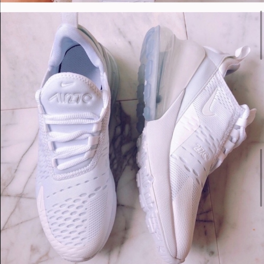 Nike Air Max 270 - Picture 8 of 8